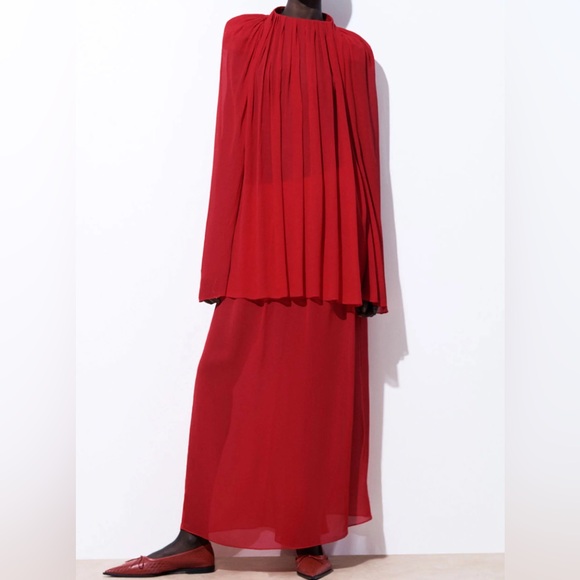 COS Tops - COS Atelier. The Crinkled Silk-Chiffon Silk Blouse. Brand New. Retail Price:$225